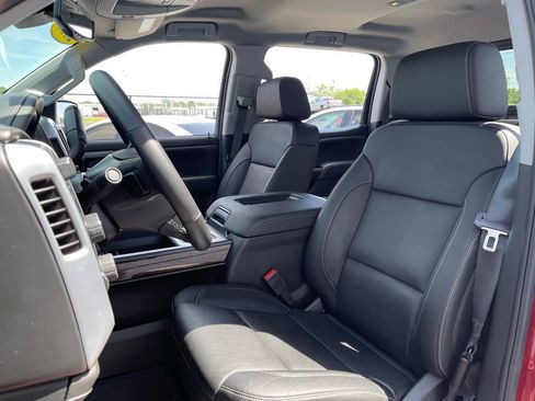 Used 2018 GMC Sierra 1500 SLT AWD/4WD image 17