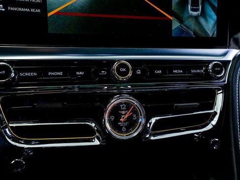 Used 2021 Bentley Flying Spur W12 image 50