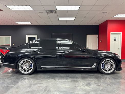 Used 2018 BMW ALPINA B7 xDrive AWD/4WD image 11