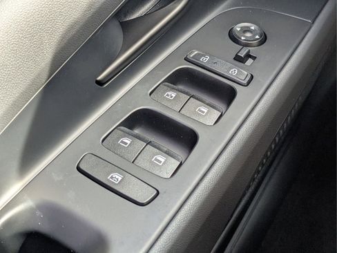 Used 2026 Hyundai Elantra Sport image 28