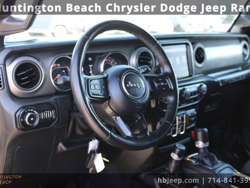 Used 2021 Jeep Wrangler Unlimited Willys image 16