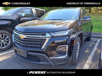 Used 2022 Chevrolet Traverse LT