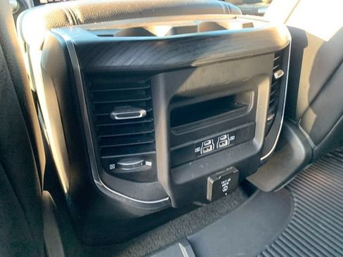 Used 2023 RAM 1500 Laramie AWD/4WD image 19