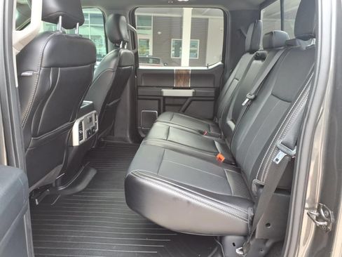 Used 2018 Ford F150 Lariat RWD image 10