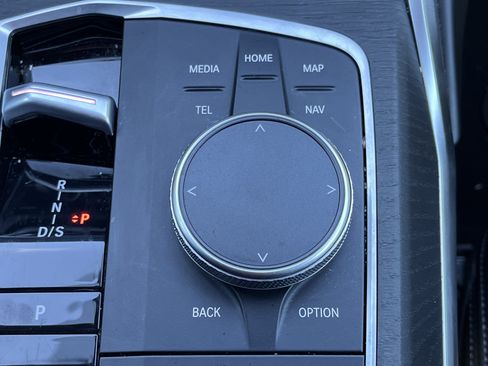 Used 2024 BMW 330i Sedan image 8