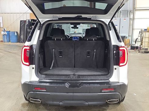 Used 2023 GMC Acadia SLE w/ Elevation Edition FWD image 30