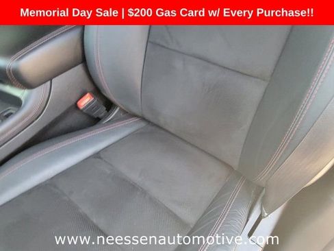 Used 2022 Dodge Durango R/T w/ Blacktop Package AWD/4WD image 19