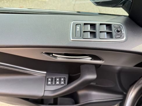 Used 2020 Jaguar F-PACE S image 20