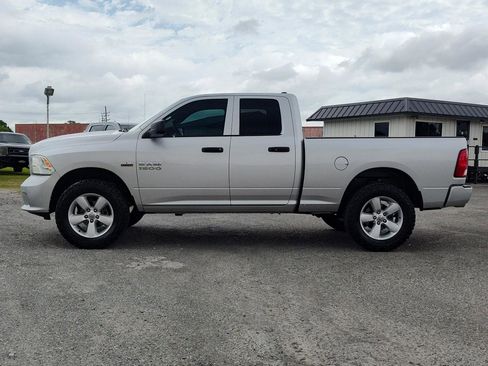 Used 2014 RAM 1500 Express AWD/4WD image 3