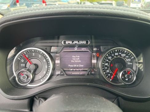 Used 2021 RAM 1500 Laramie AWD/4WD image 19