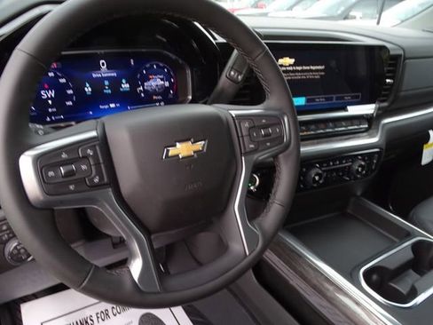 New 2026 Chevrolet Silverado 2500 LTZ w/ LTZ Plus Package AWD/4WD image 25