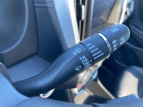 Used 2022 GMC Terrain SLT w/ Infotainment Package II image 21