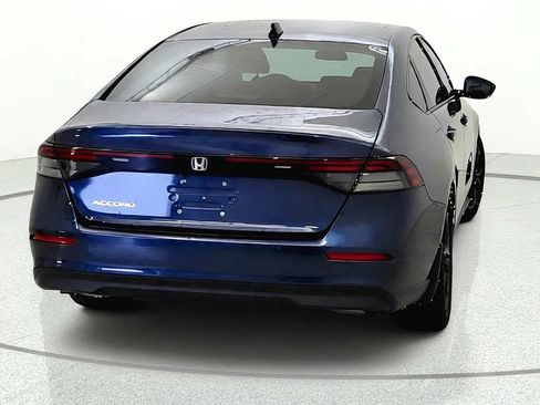 Used 2025 Honda Accord SE image 5
