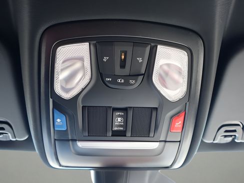 New 2026 RAM 1500 Express RWD image 21