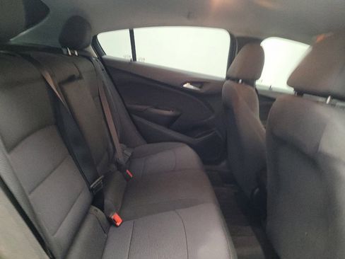 Used 2019 Chevrolet Cruze LT w/ Convenience Package image 19