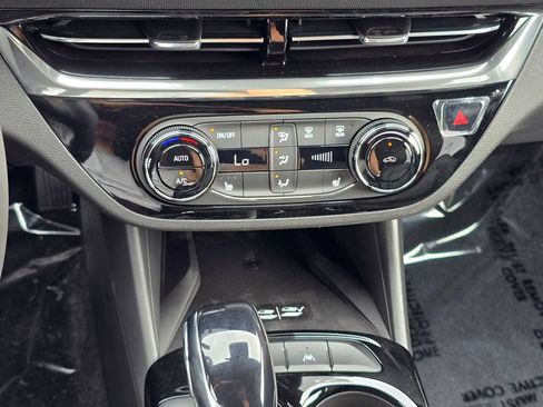 New 2026 Buick Envista Sport Touring w/ Convenience I Package FWD image 17