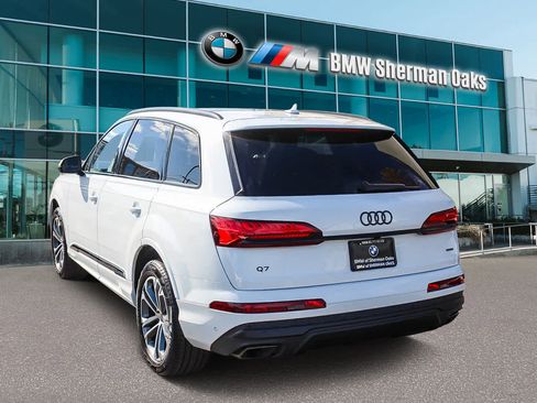 Used 2025 Audi Q7 Premium Plus w/ Premium Plus Package image 6