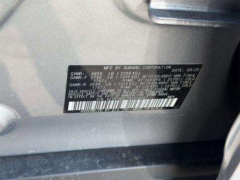 Used 2025 Subaru Outback Premium image 27