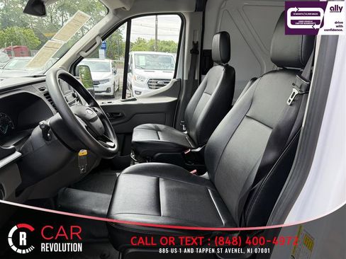 Used 2023 Ford Transit 250 Medium Roof AWD image 9