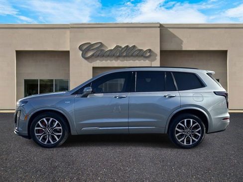 Certified 2024 Cadillac XT6 Sport w/ Technology Package AWD/4WD image 9