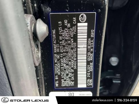 Used 2024 Lexus ES 350 w/ Premium Package FWD image 17