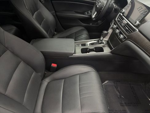 Used 2019 Honda Accord EX-L image 30