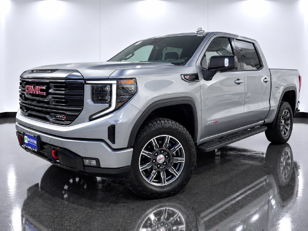 Used 2024 GMC Sierra 1500 AT4 w/ Technology Package AWD/4WD image 1