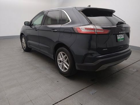 Used 2023 Ford Edge SEL image 5