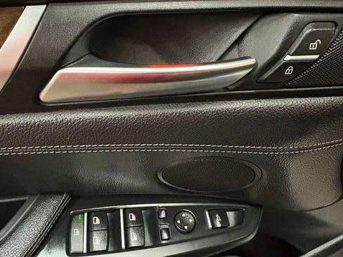 Used 2016 BMW X3 xDrive28i AWD/4WD image 30