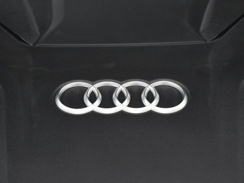 Used 2025 Audi A6 Premium Plus image 74