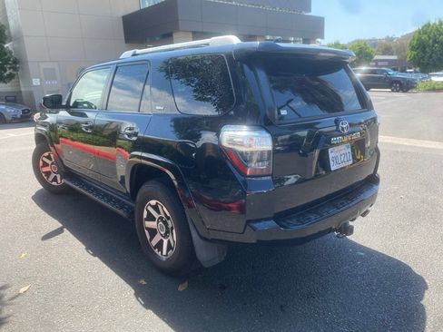 Used 2016 Toyota 4Runner SR5 RWD image 4