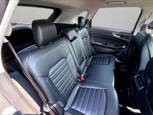 Used 2023 Ford Edge SEL w/ Convenience Package AWD/4WD image 17