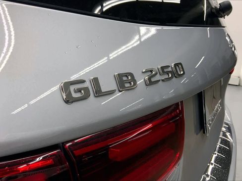 New 2026 Mercedes-Benz GLB 250 image 16