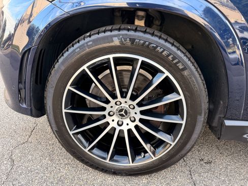 Used 2021 Mercedes-Benz GLE 450 4MATIC w/ AMG Line Exterior image 38