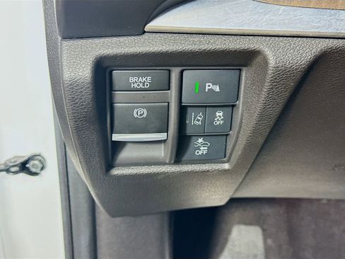 Used 2020 Acura MDX FWD w/ Technology Package image 10