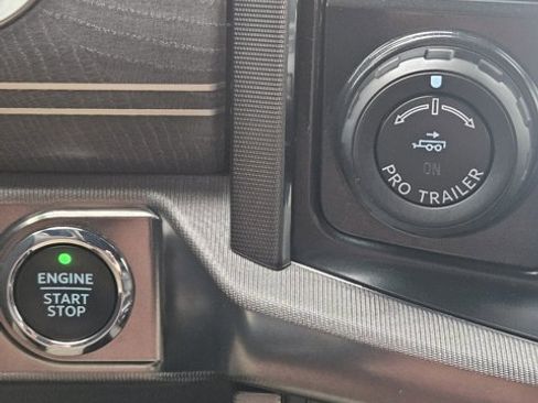 Certified 2022 Ford F150 Platinum w/ Equipment Group 701A High image 24