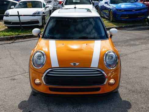 Used 2015 MINI Cooper 2-Door Hardtop image 23