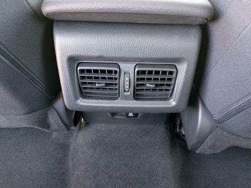 Used 2025 Toyota Camry LE image 24