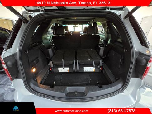 Used 2016 Ford Explorer XLT w/ Equipment Group 202A FWD image 37