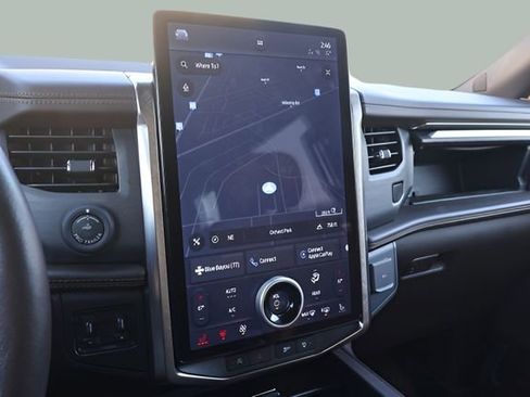 Used 2023 Ford Expedition King Ranch image 18