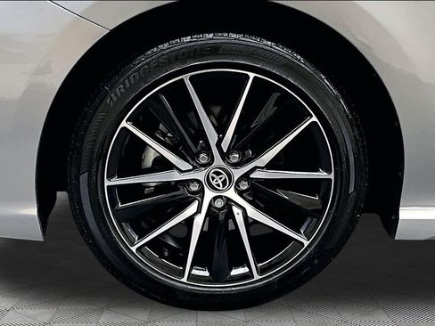 Certified 2024 Toyota Camry SE FWD image 11