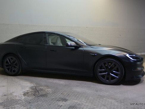 Used 2022 Tesla Model S Plaid AWD/4WD image 32