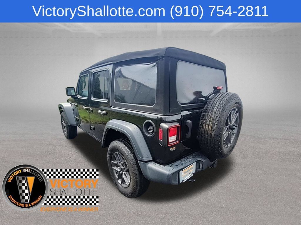 Used 2024 Jeep Wrangler Unlimited Sport AWD/4WD image 24