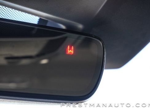 Used 2025 Subaru Outback Premium image 42