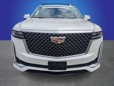 Certified 2023 Cadillac Escalade ESV Premium Luxury w/ Performance Package AWD/4WD image 8