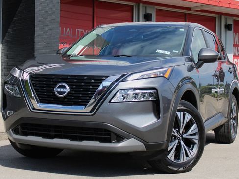 Used 2023 Nissan Rogue SV FWD image 14