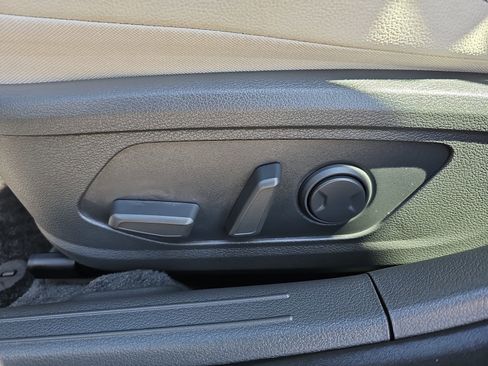 Certified 2025 Hyundai Sonata Limited image 34