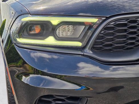 Used 2024 Dodge Durango GT RWD image 2