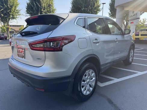 Used 2020 Nissan Rogue Sport S AWD/4WD image 5