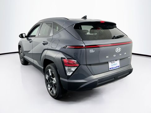 Used 2024 Hyundai Kona SEL w/ Convenience Package AWD/4WD image 7